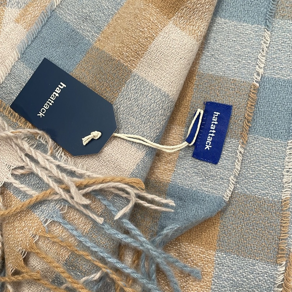 Hatattack scarf - Picture 2 of 2